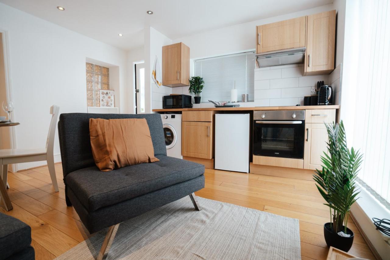 Cozy 1 Bed Apartment In Hackney Лондон Экстерьер фото